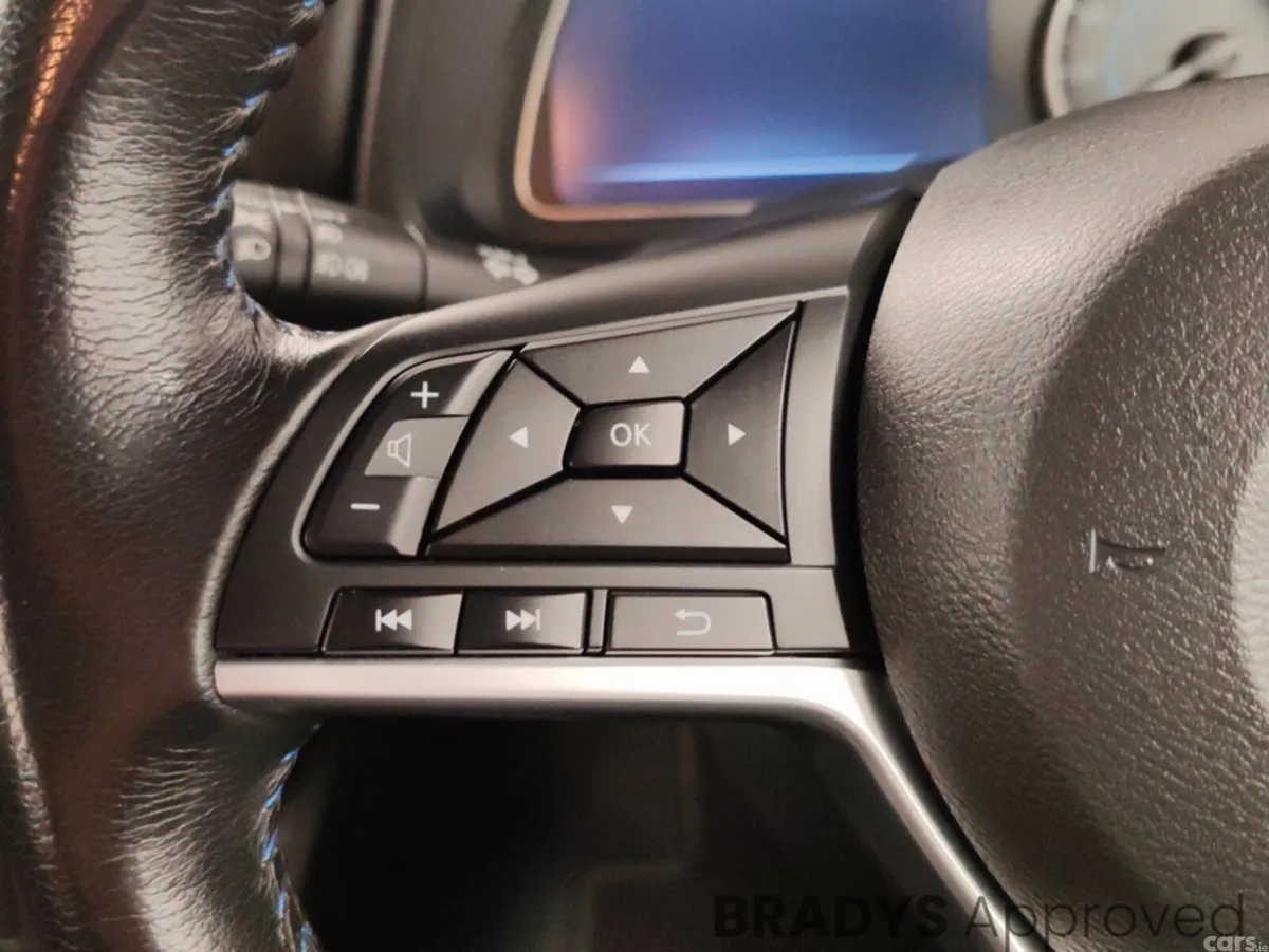 Nissan Leaf Hatchback, Electric, 2022, Blue
