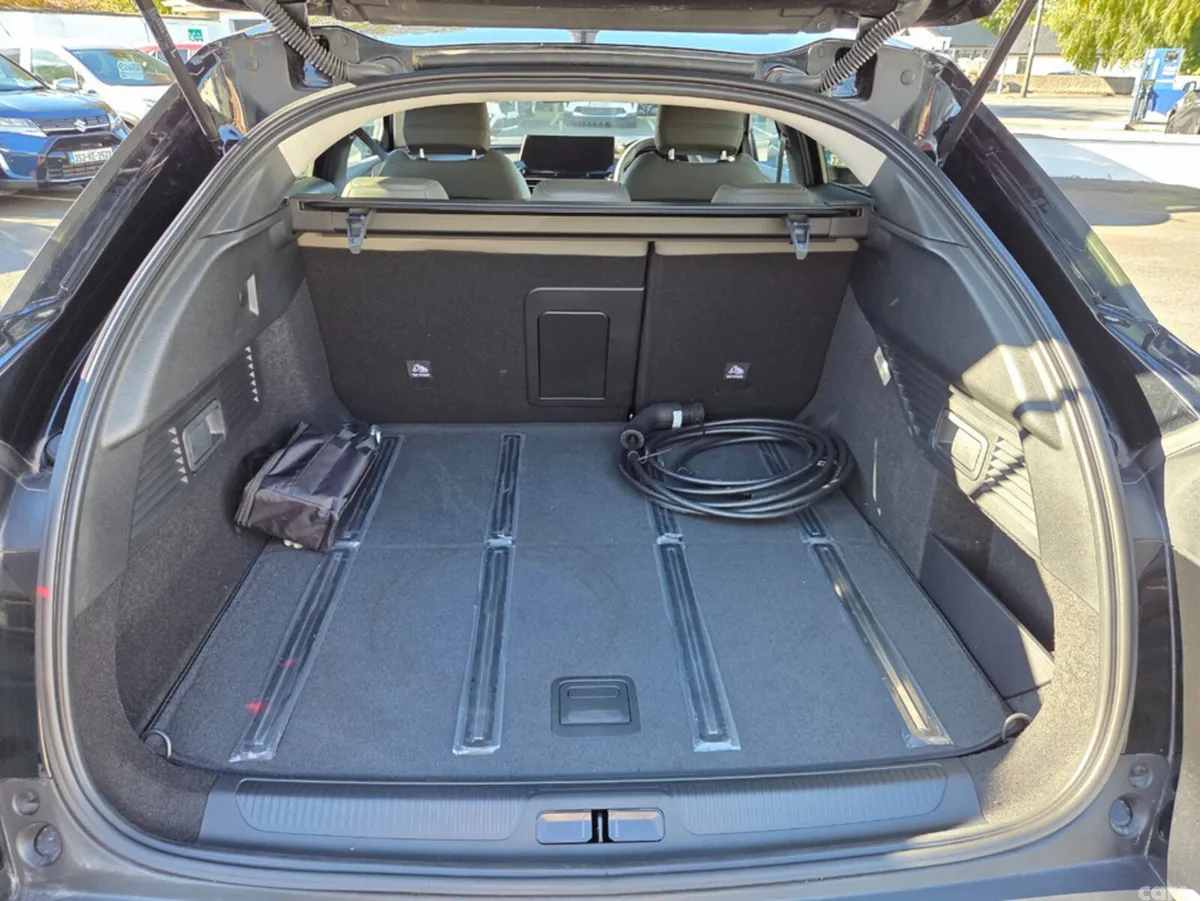 Citroen C5 X MPV, Petrol Plug-in Hybrid, 2026, Grey