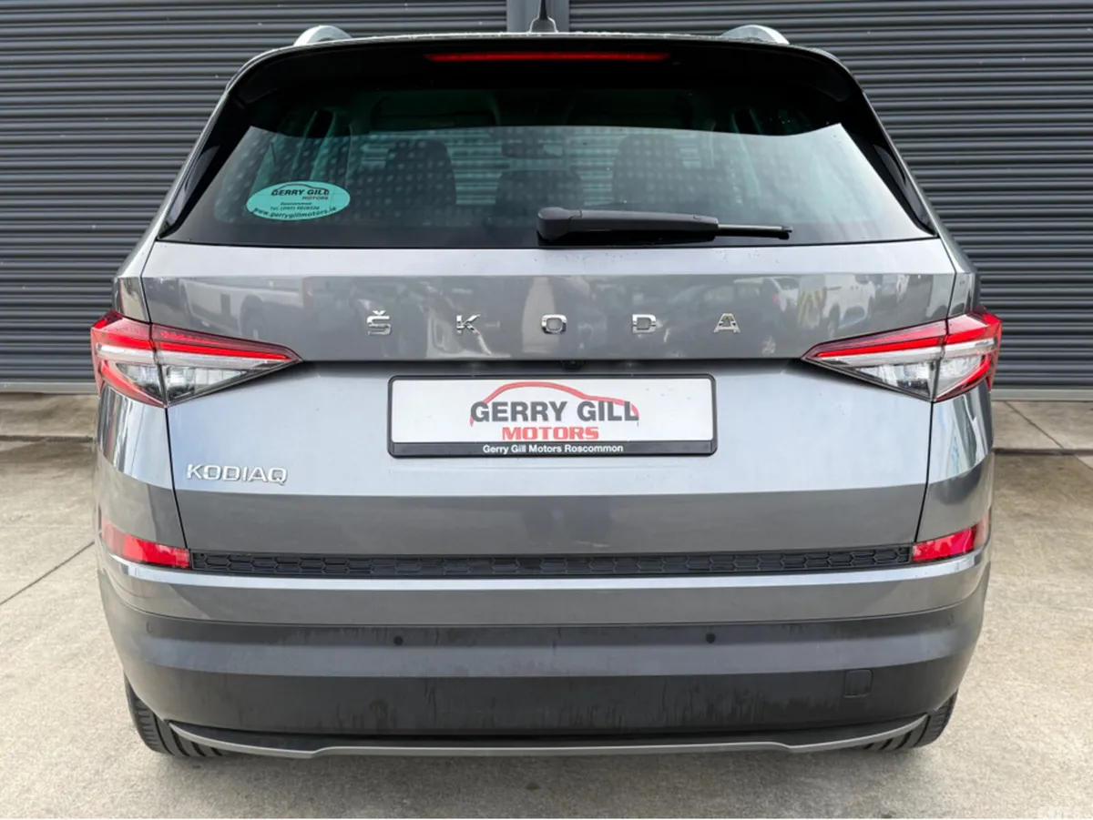 Skoda Kodiaq Estate, Diesel, 2023, Grey
