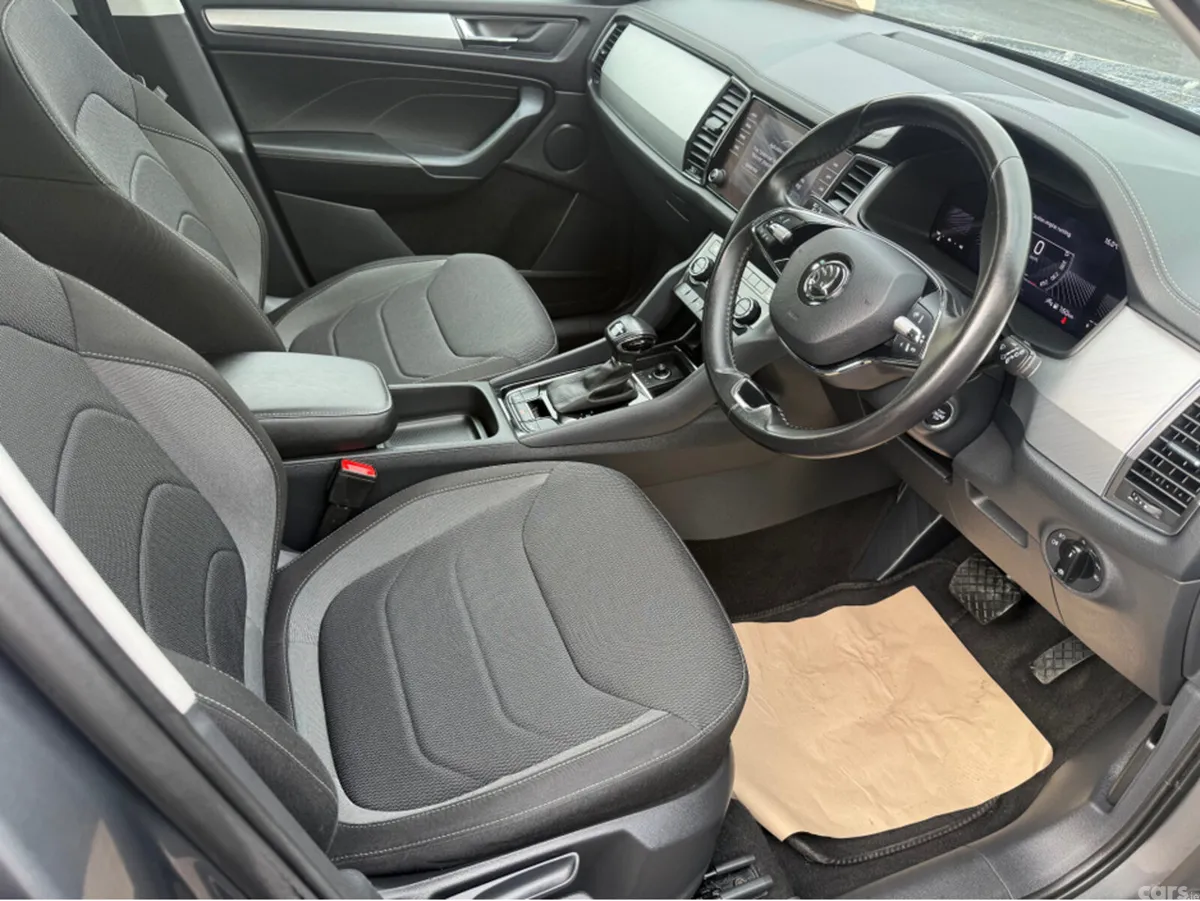 Skoda Kodiaq Estate, Diesel, 2023, Grey