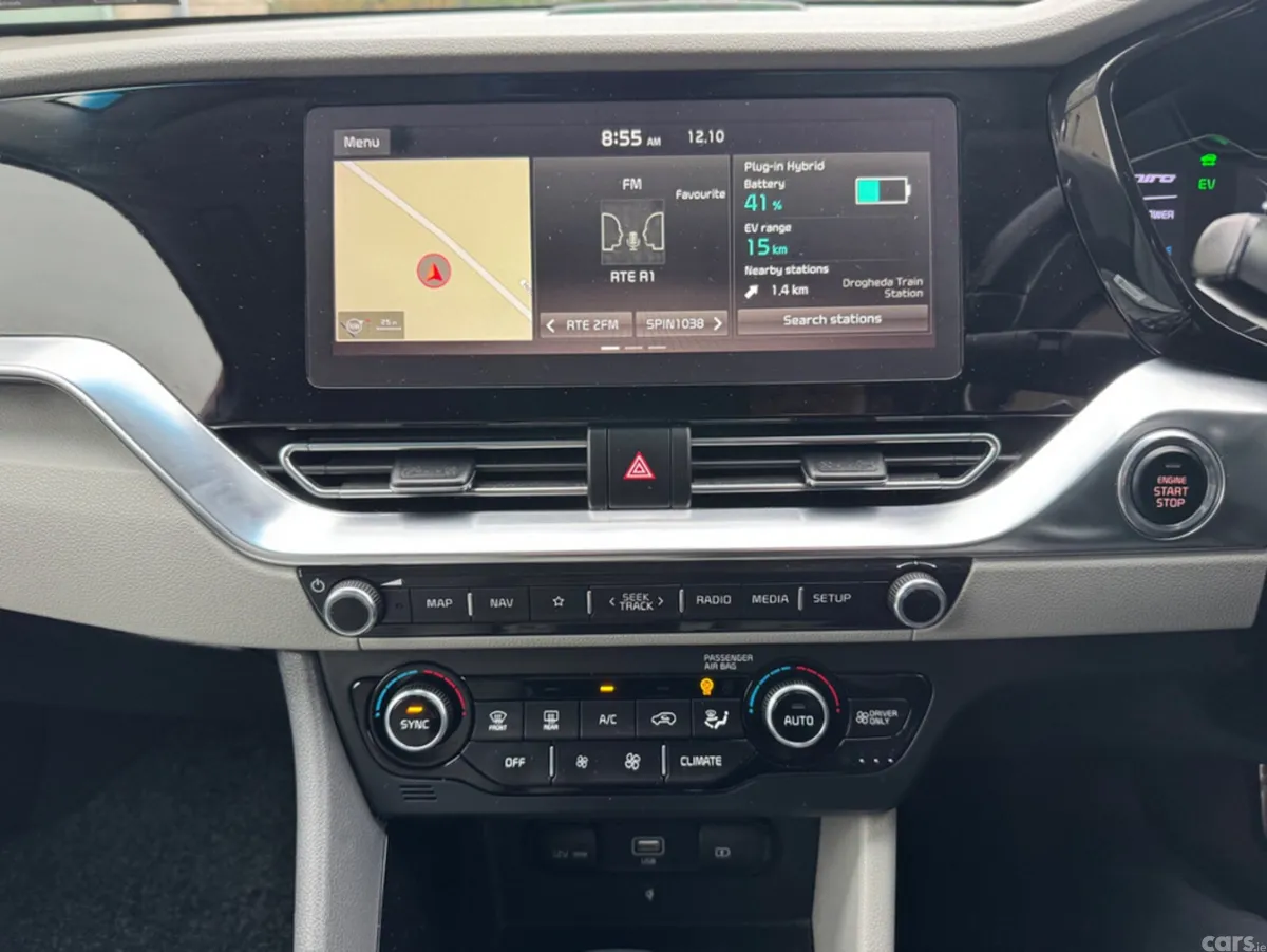 Kia Niro SUV, Petrol Plug-in Hybrid, 2020, Red