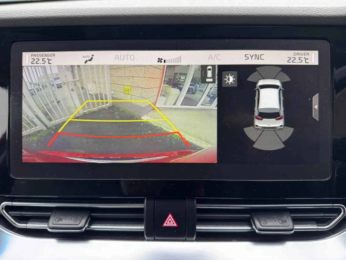 Kia Niro SUV, Petrol Plug-in Hybrid, 2020, Red