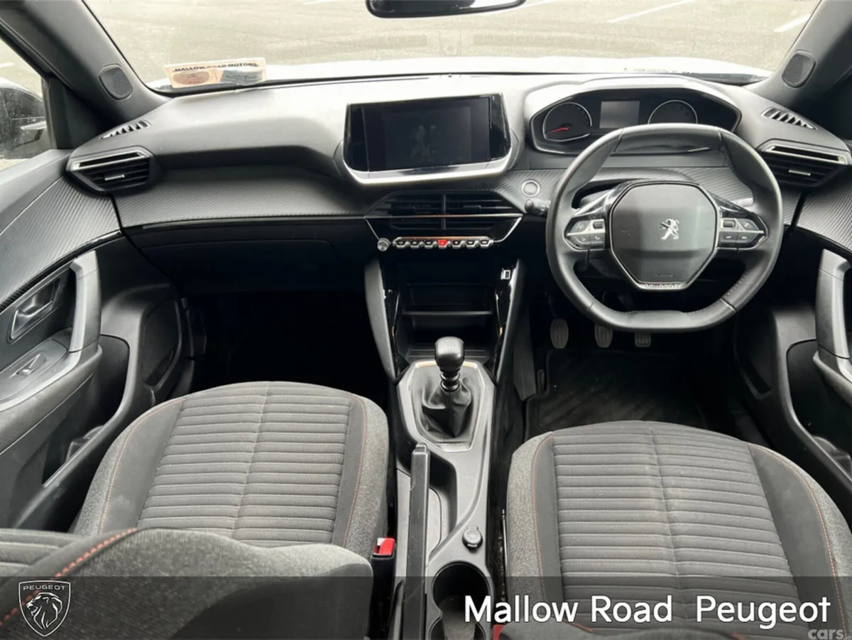 Peugeot 2008 SUV, Petrol, 2023, Grey
