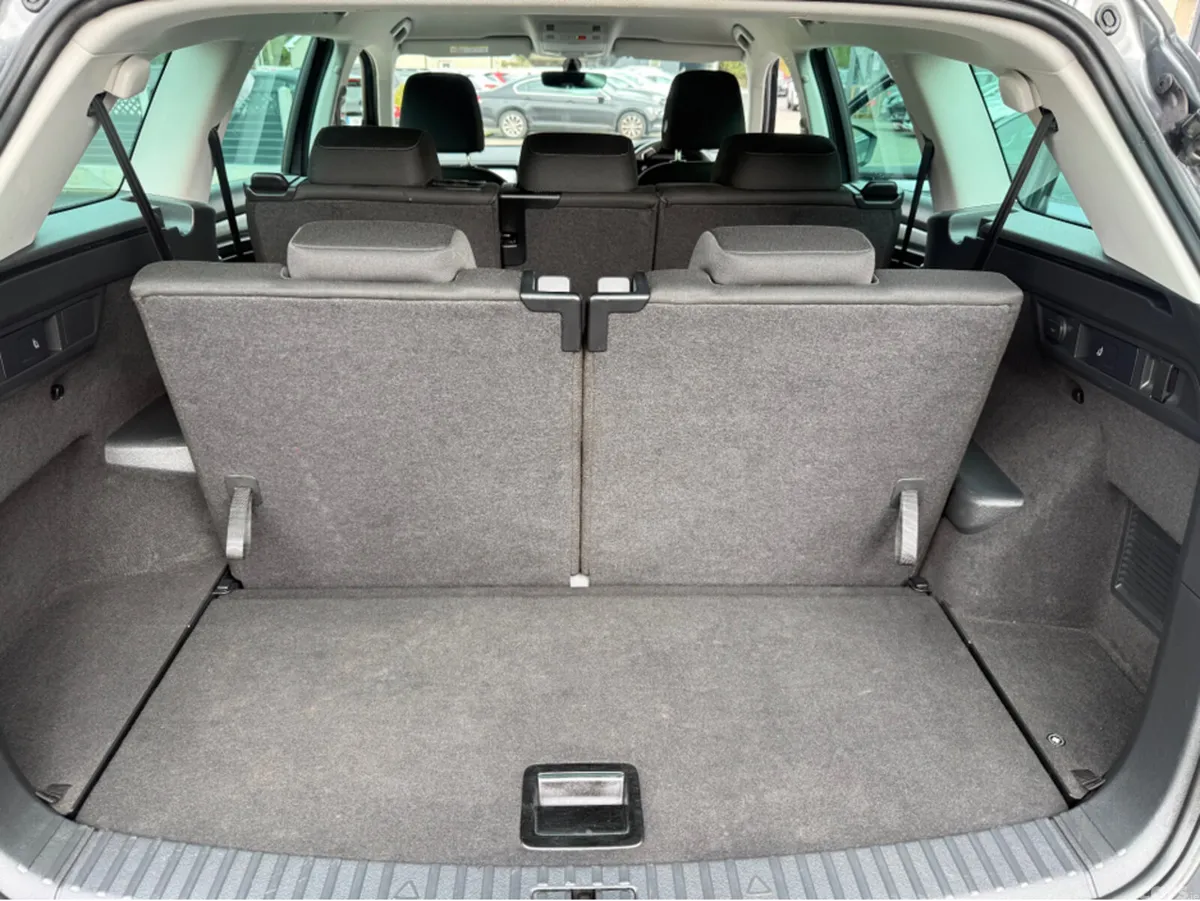 Skoda Kodiaq Estate, Diesel, 2023, Grey