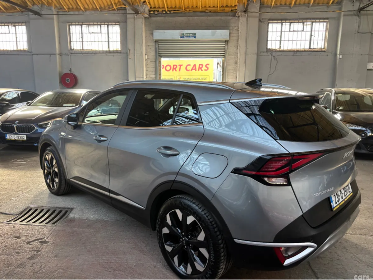 Kia Sportage MPV, Petrol Plug-in Hybrid, 2023, Grey
