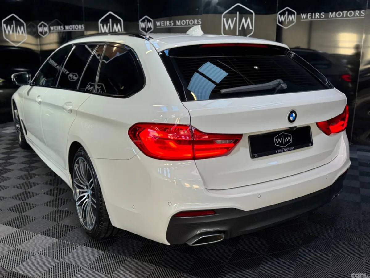 BMW 5-Series Estate, Diesel, 2020, White