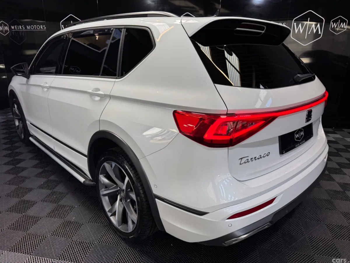 SEAT Tarraco Estate, Diesel, 2023, White