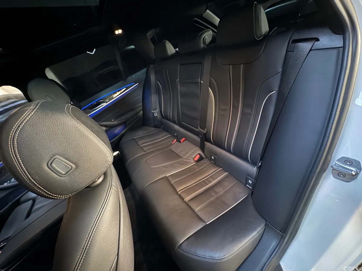 BMW 5-Series Estate, Diesel, 2020, White