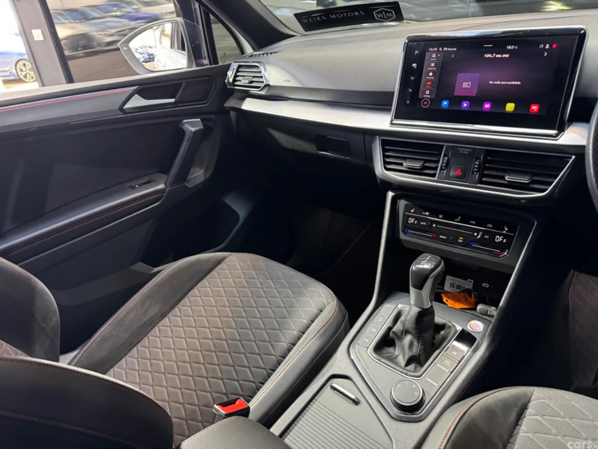 SEAT Tarraco Estate, Diesel, 2023, White