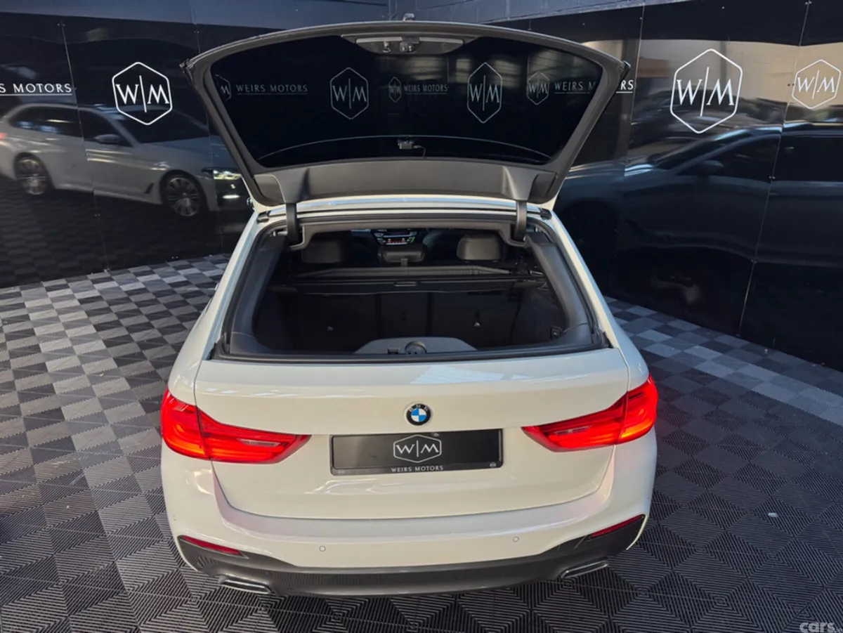 BMW 5-Series Estate, Diesel, 2020, White