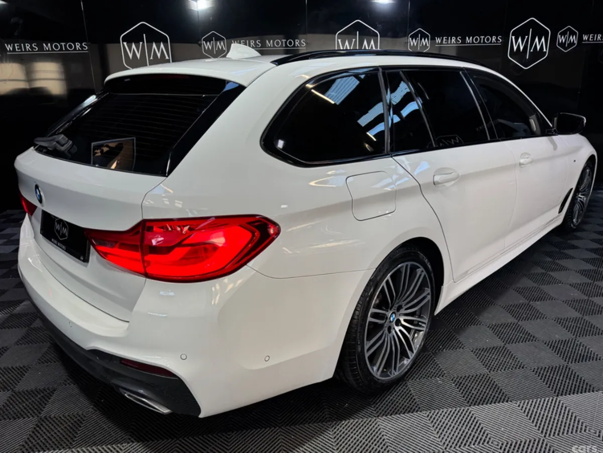 BMW 5-Series Estate, Diesel, 2020, White