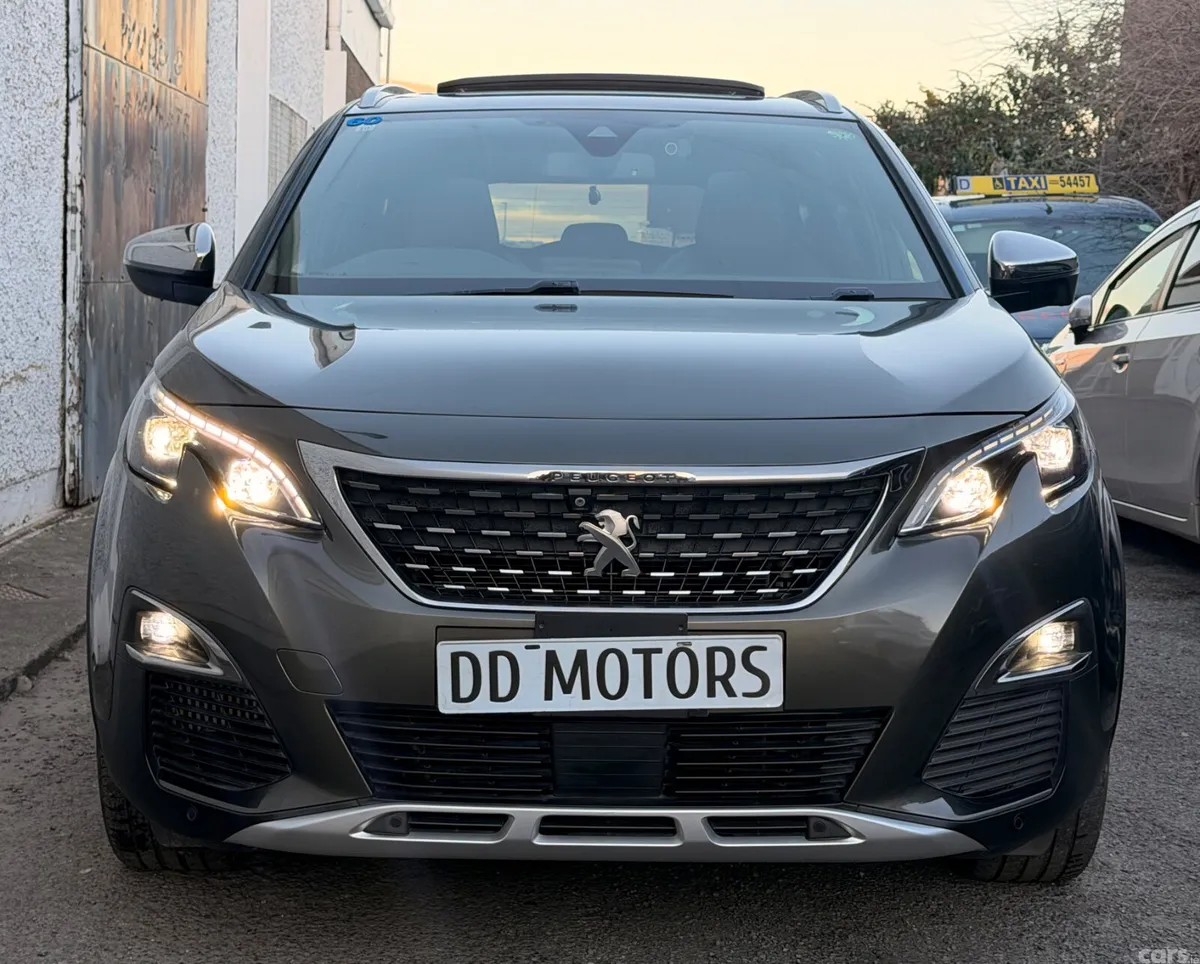 Peugeot 5008 SUV, Diesel, 2019, Grey