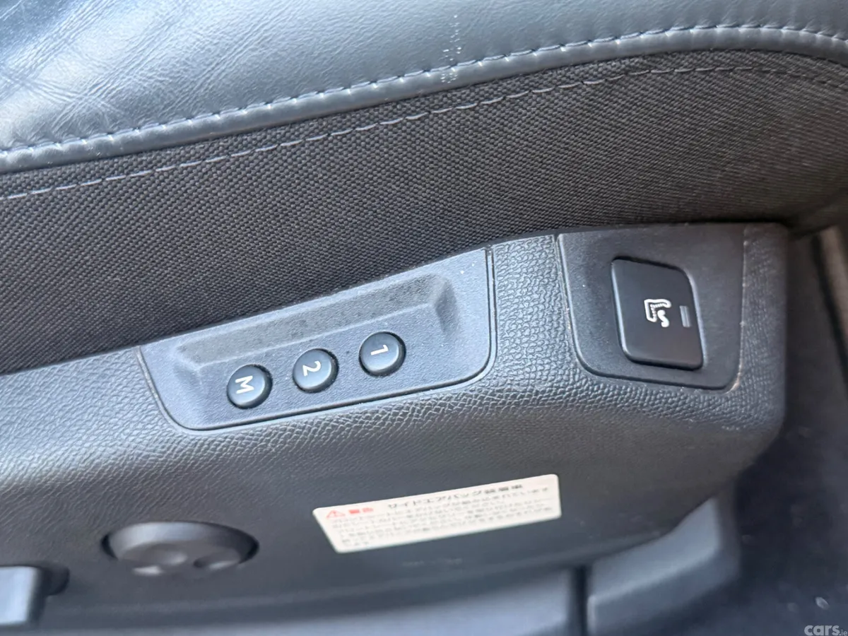 Peugeot 5008 SUV, Diesel, 2019, Grey