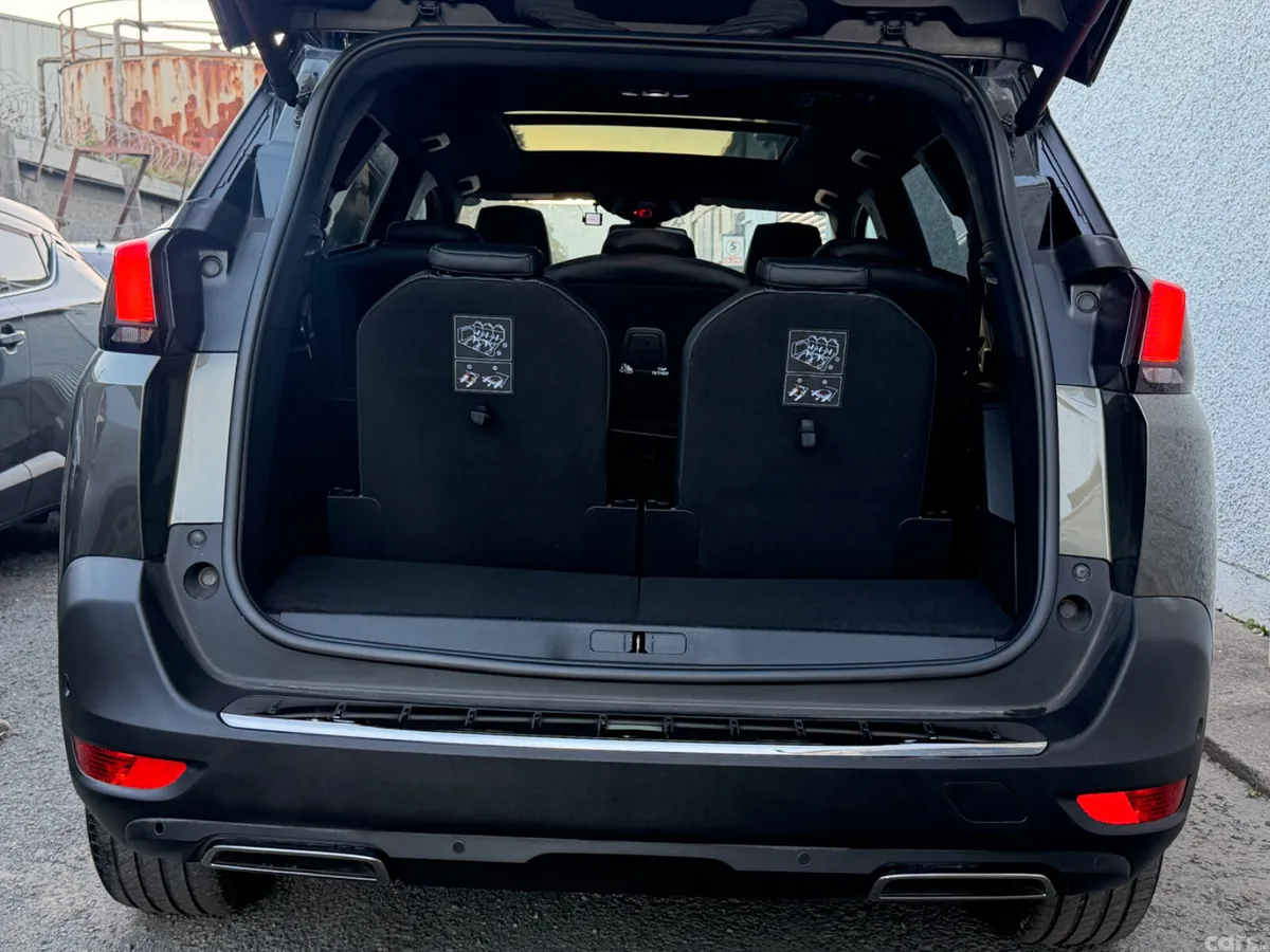 Peugeot 5008 SUV, Diesel, 2019, Grey