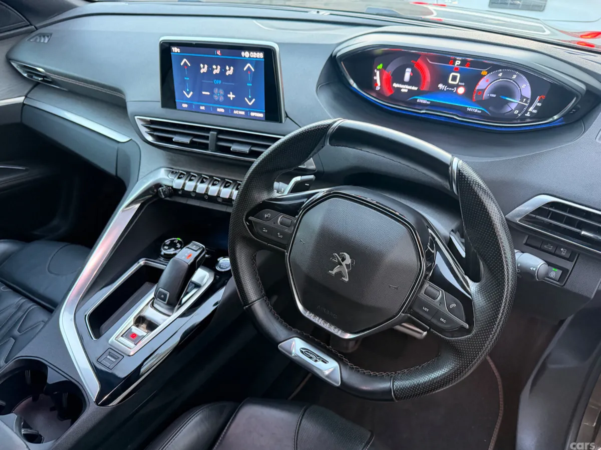 Peugeot 5008 SUV, Diesel, 2019, Grey