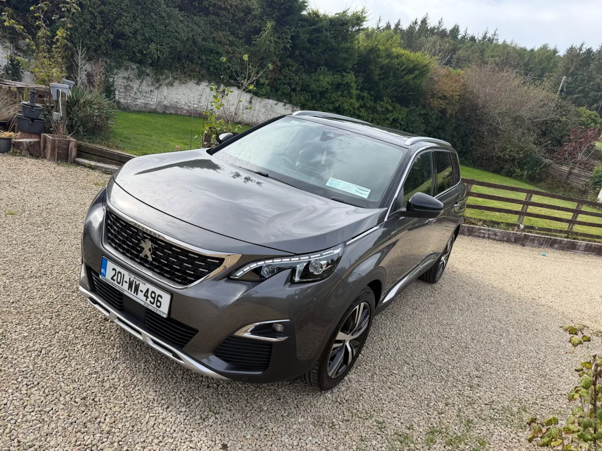 Peugeot 5008 MPV, Petrol, 2020, Grey