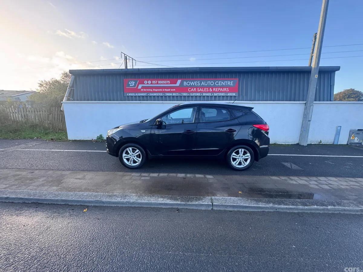 Hyundai ix35 SUV, Diesel, 2010, Black