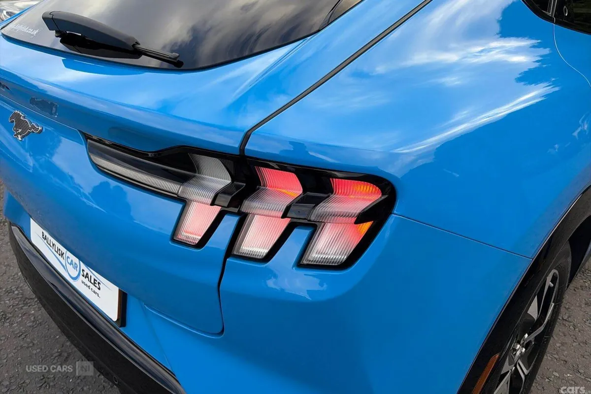 Ford Mustang SUV, Electric, 2023, Blue