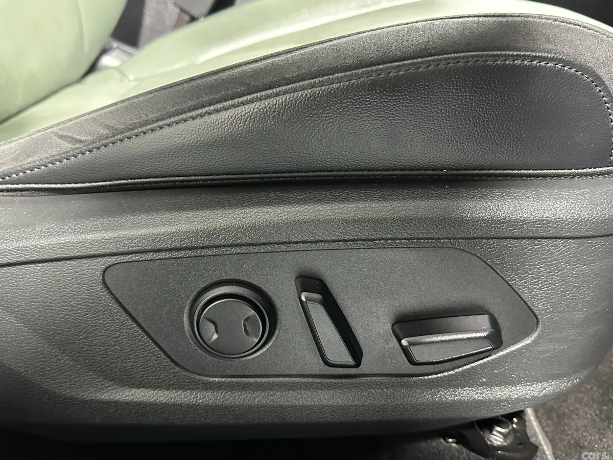 Kia Sportage SUV, Petrol Hybrid, 2024, Black