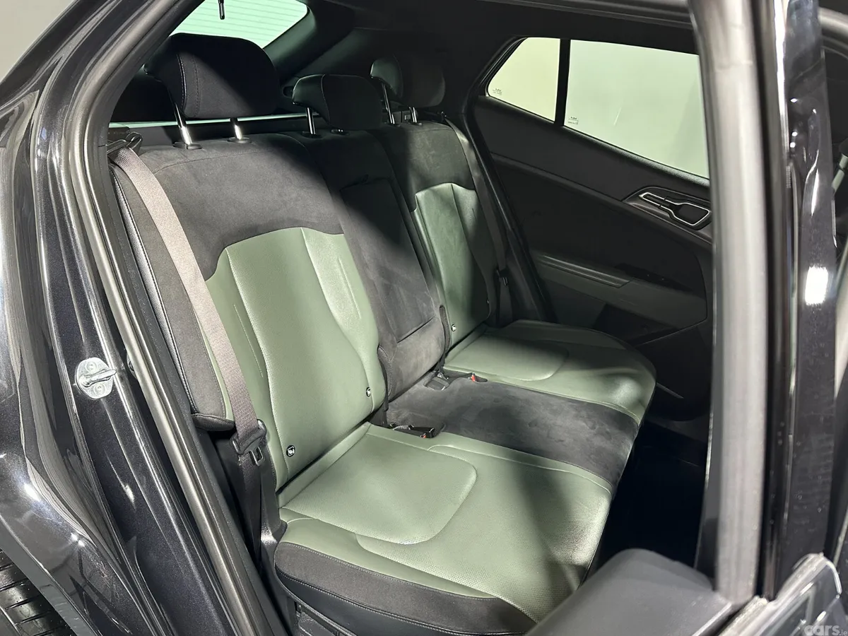 Kia Sportage SUV, Petrol Hybrid, 2024, Black