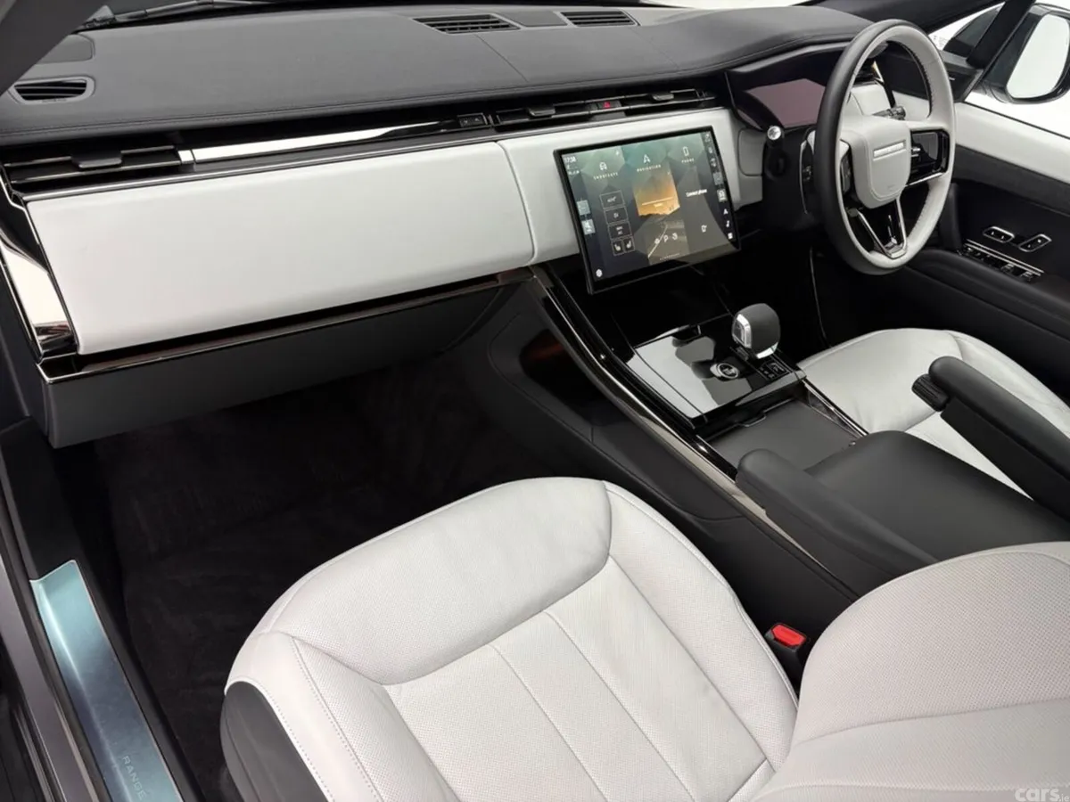 Land Rover Range Rover Sport Estate, Petrol Plug-in Hybrid, 2024, Grey