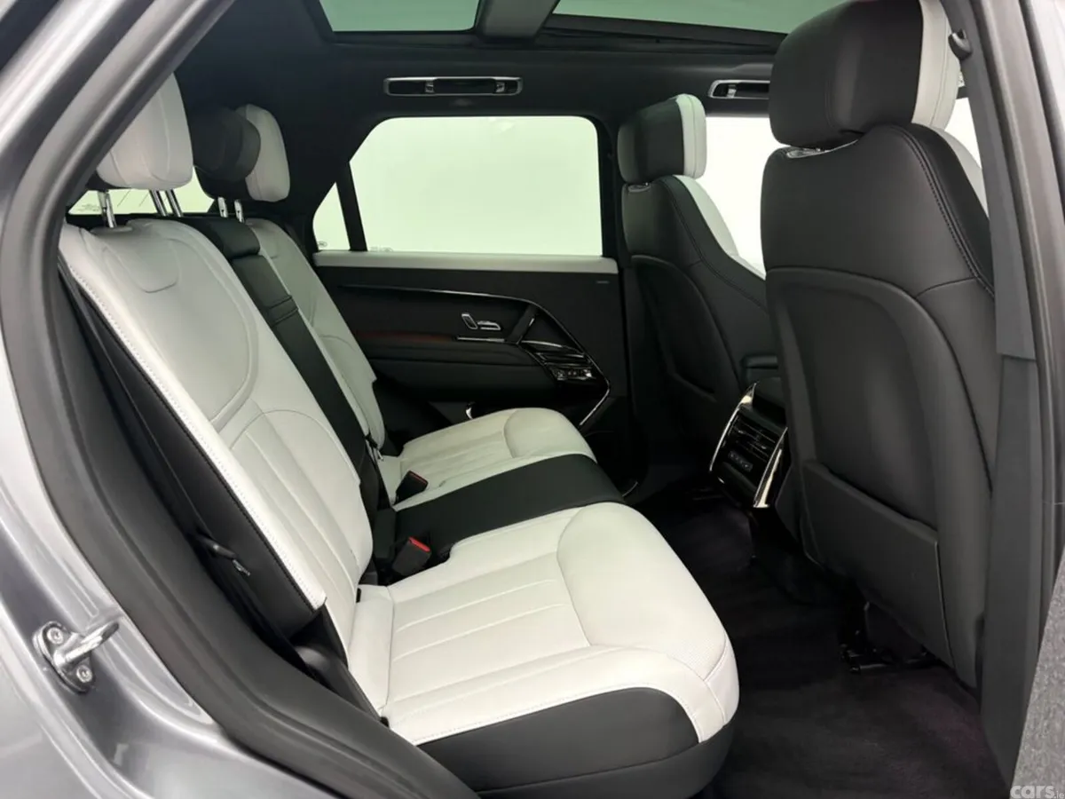 Land Rover Range Rover Sport Estate, Petrol Plug-in Hybrid, 2024, Grey