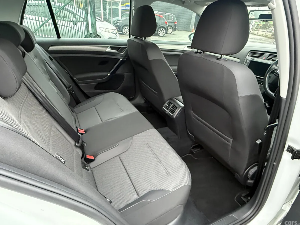 Volkswagen Golf Hatchback, Petrol, 2013, White