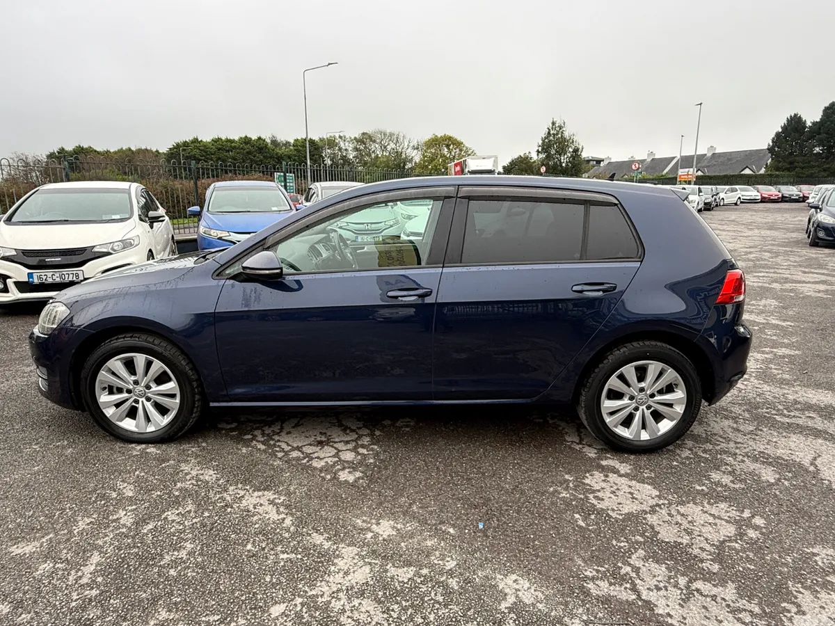 Volkswagen Golf Hatchback, Petrol, 2014, Blue