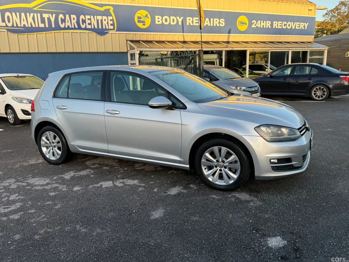 Volkswagen Golf Hatchback, Petrol, 2013, Silver