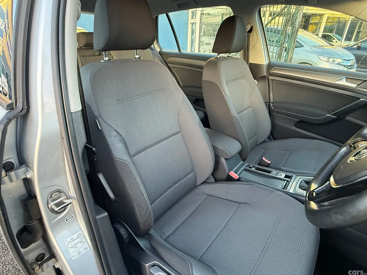 Volkswagen Golf Hatchback, Petrol, 2013, Silver
