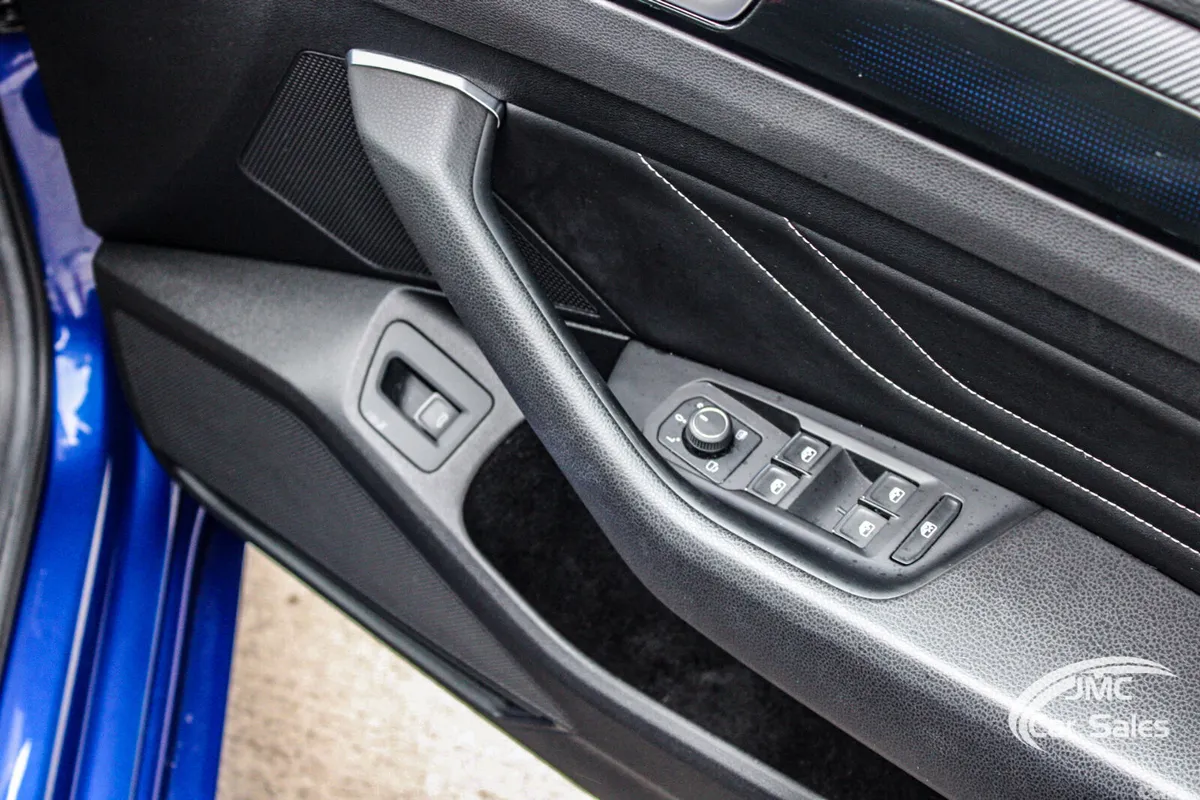 Volkswagen Arteon Estate, Diesel, 2021, Blue