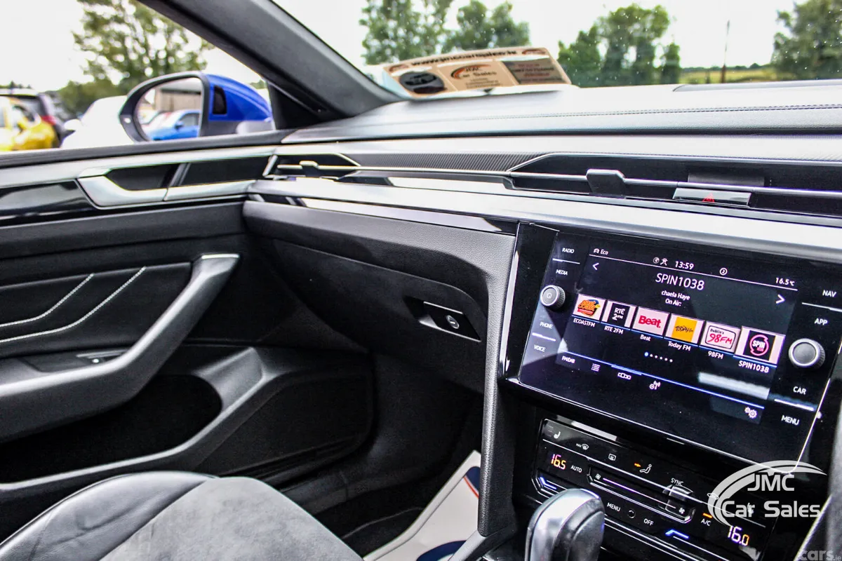 Volkswagen Arteon Estate, Diesel, 2021, Blue