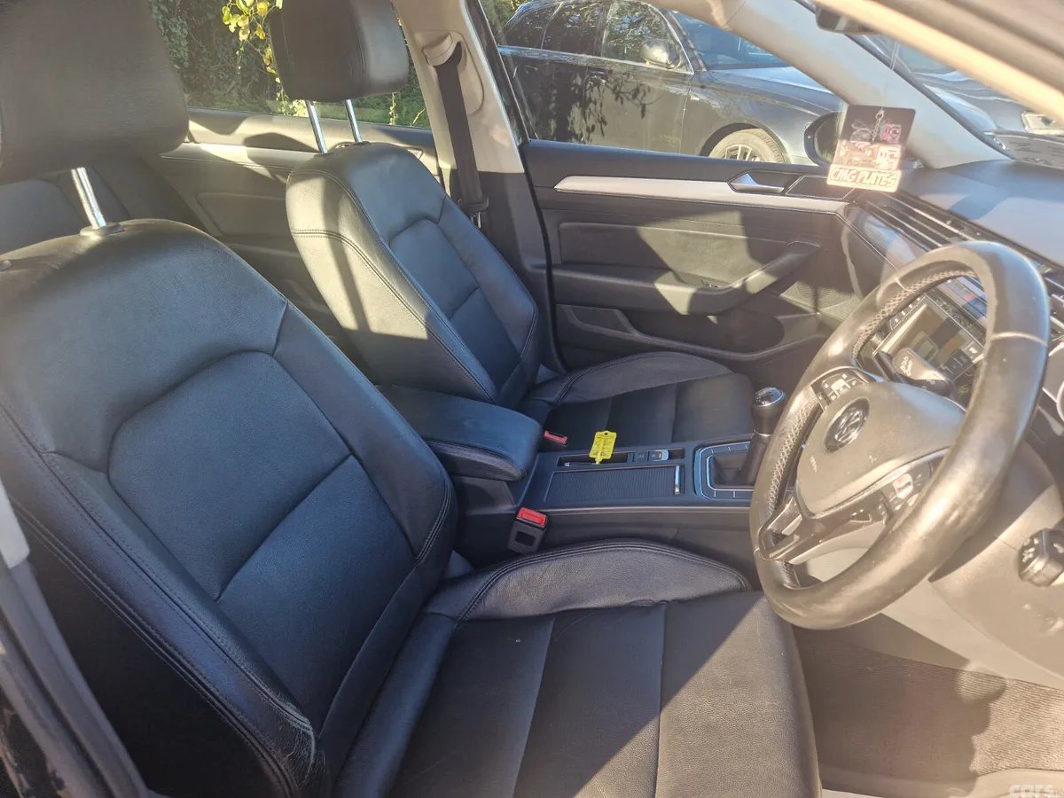 Volkswagen Passat Saloon, Diesel, 2015, Black