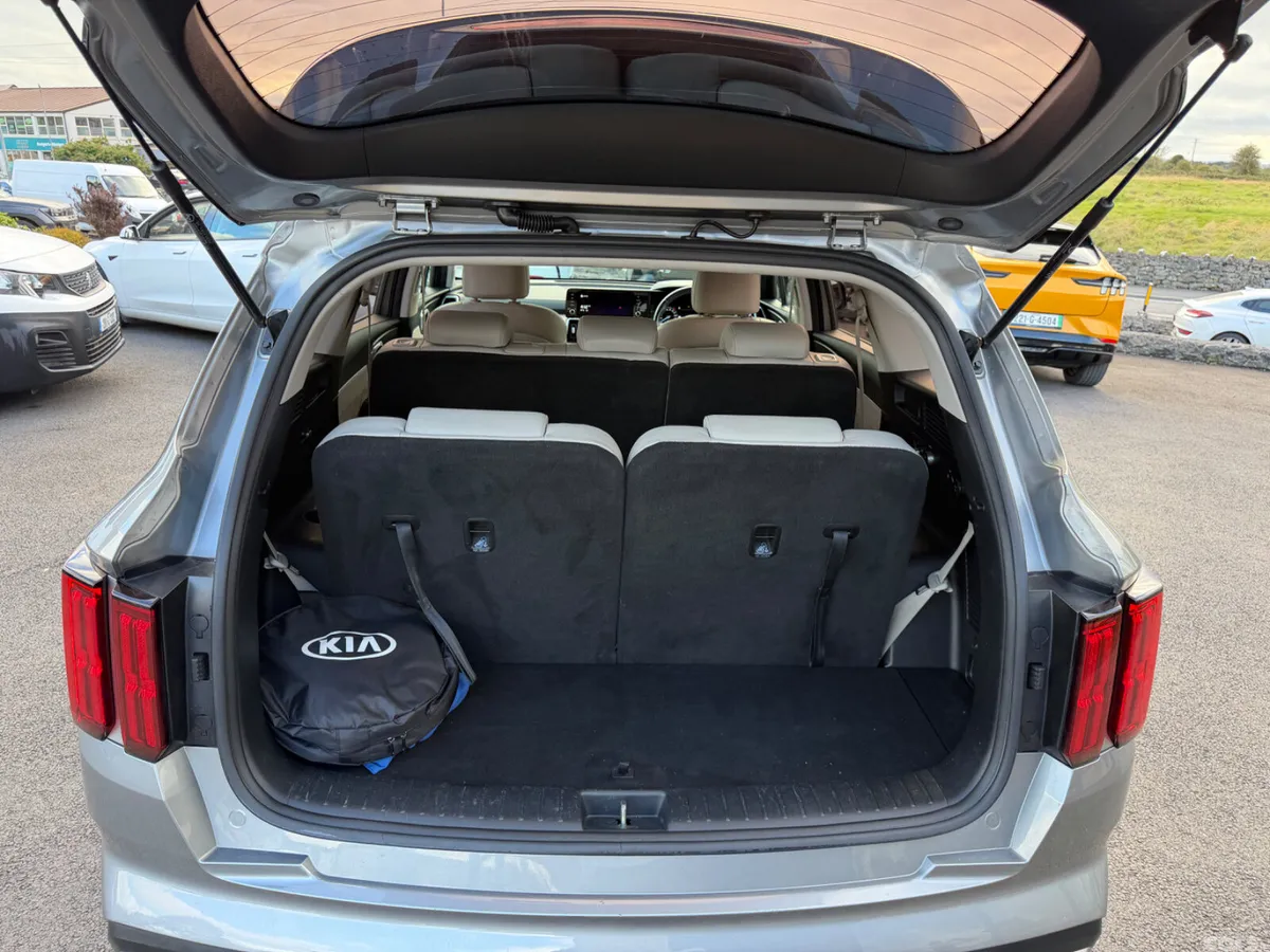 Kia Sorento SUV, Petrol Plug-in Hybrid, 2021, Grey