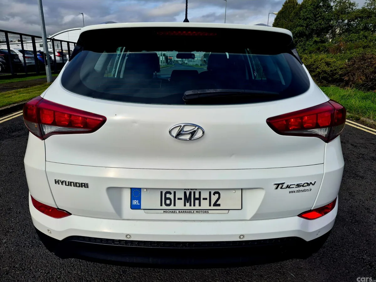 Hyundai Tucson SUV, Diesel, 2016, White
