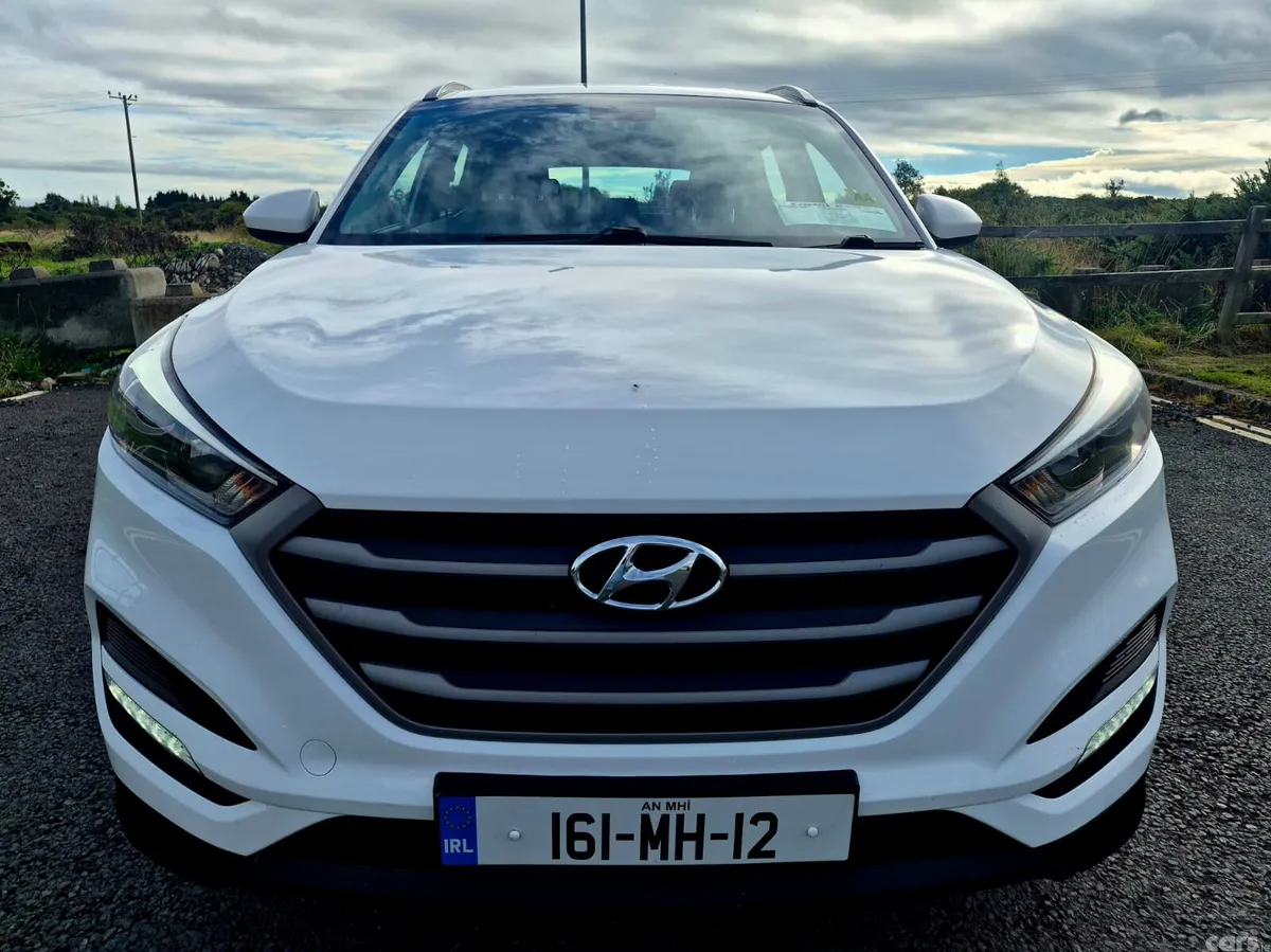 Hyundai Tucson SUV, Diesel, 2016, White