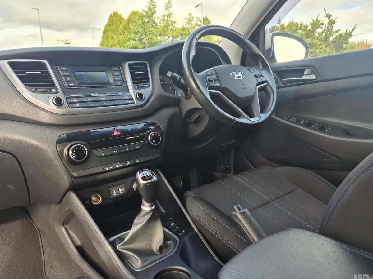Hyundai Tucson SUV, Diesel, 2016, White
