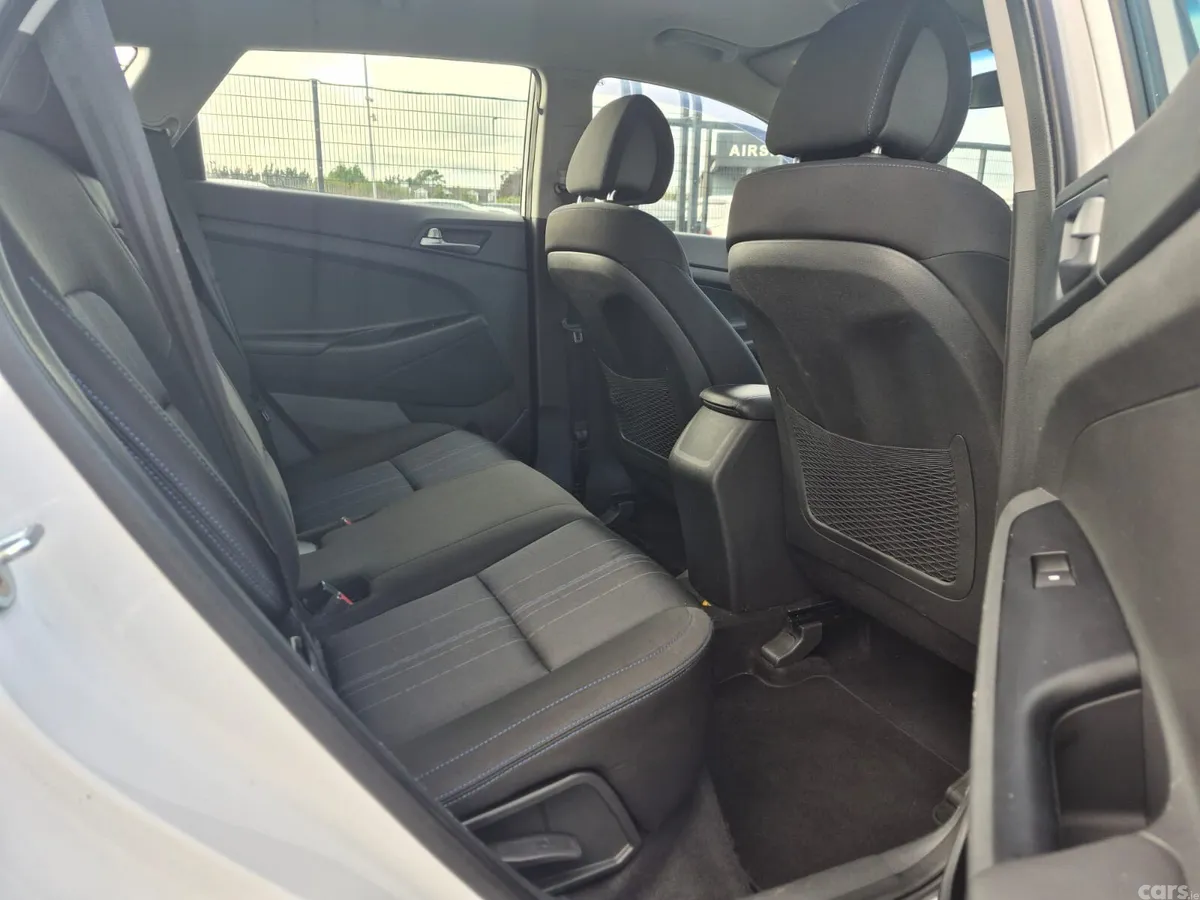 Hyundai Tucson SUV, Diesel, 2016, White