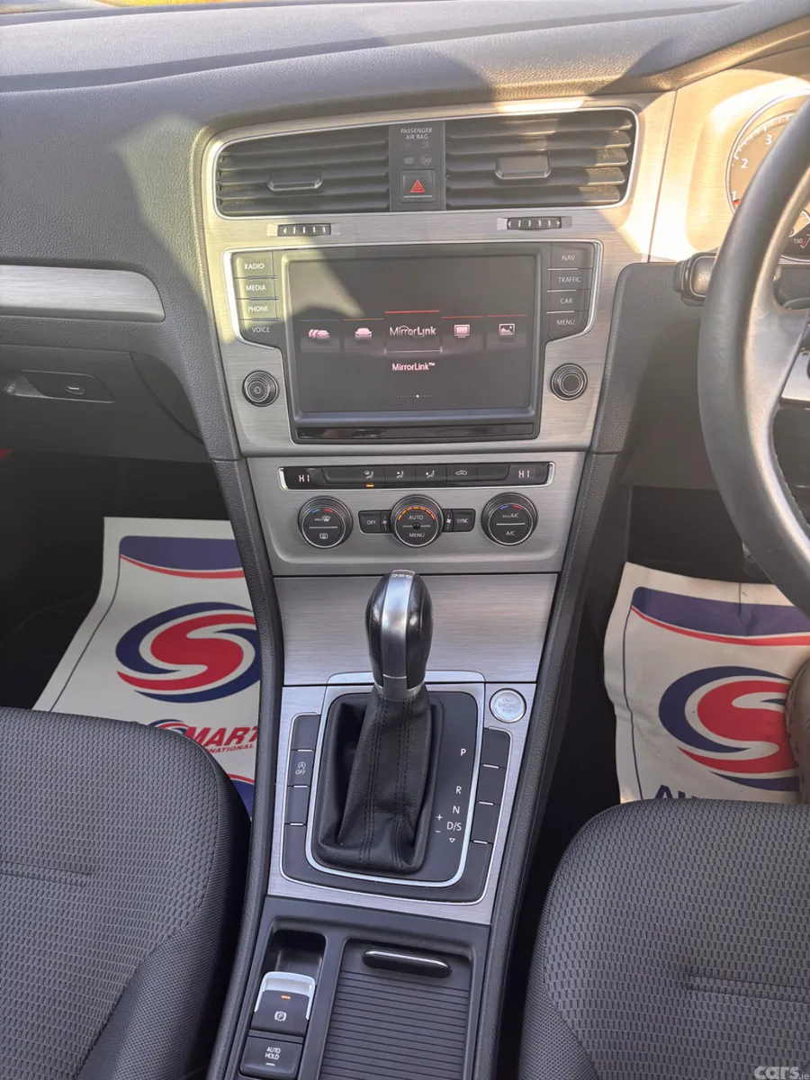 Volkswagen Golf Hatchback, Petrol, 2016, White