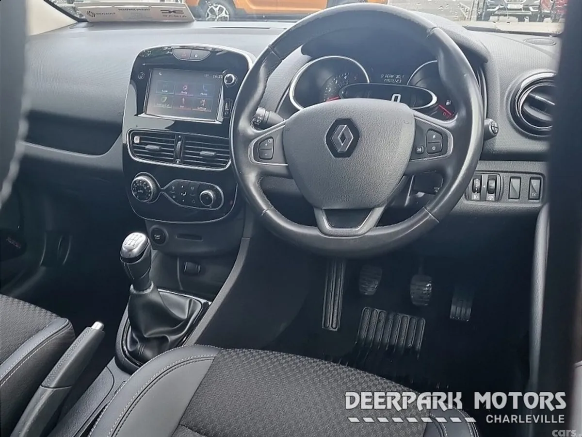 Renault Clio Hatchback, Diesel, 2018, Black