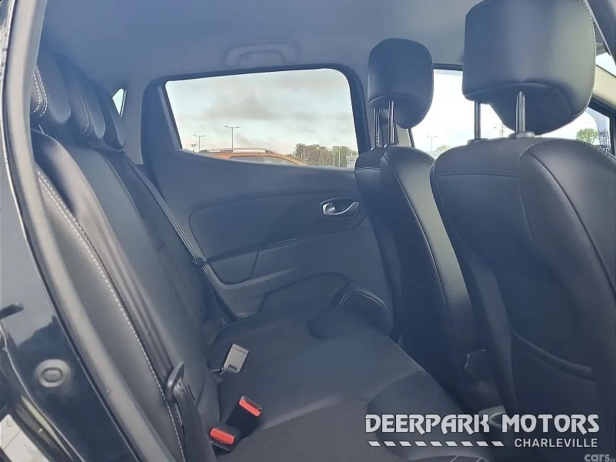 Renault Clio Hatchback, Diesel, 2018, Black