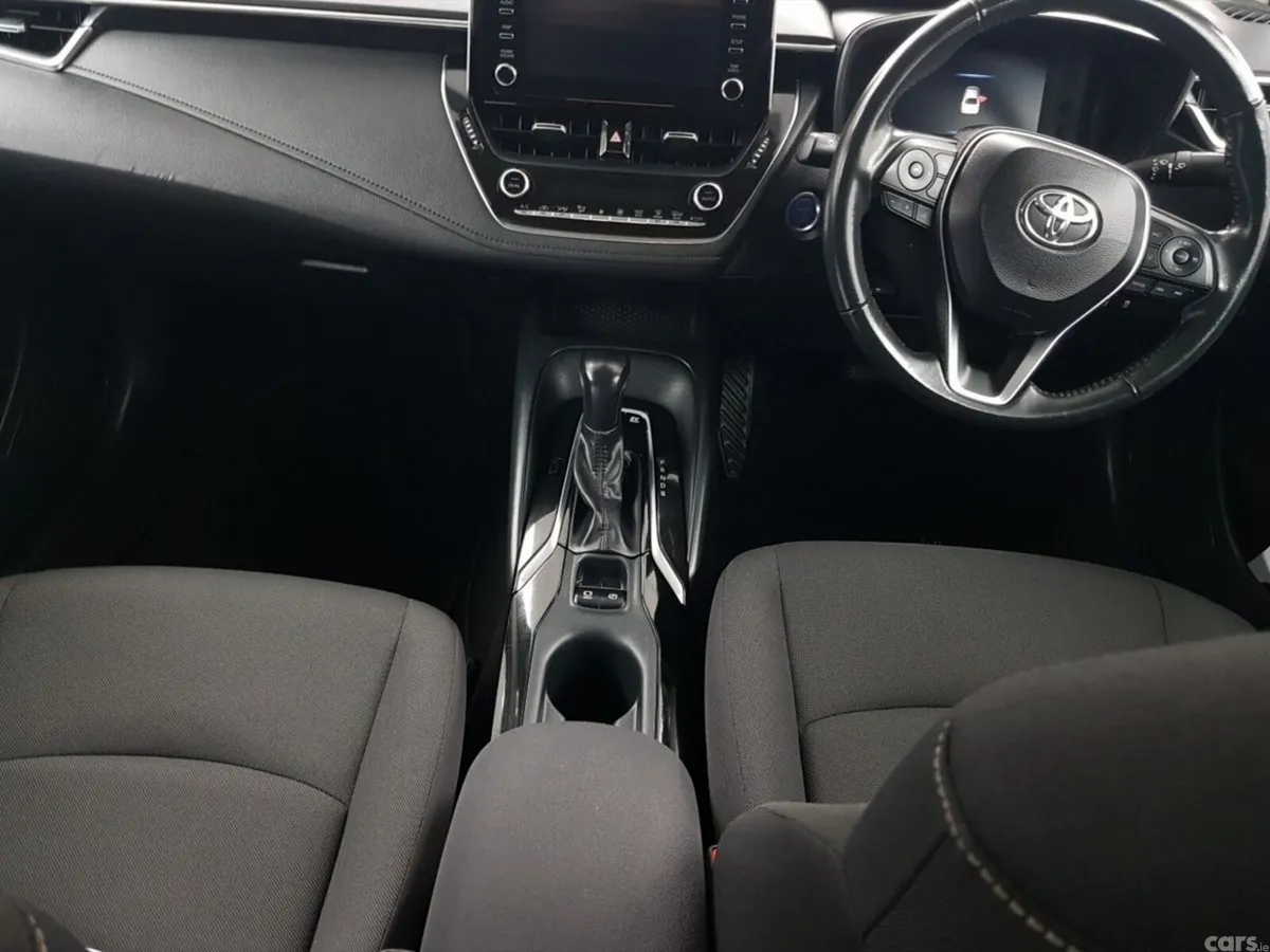 Toyota Corolla Saloon, Petrol Hybrid, 2023, White