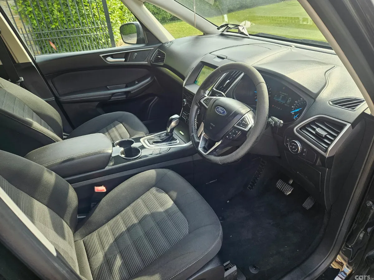 Ford Galaxy MPV, Diesel, 2018, Black