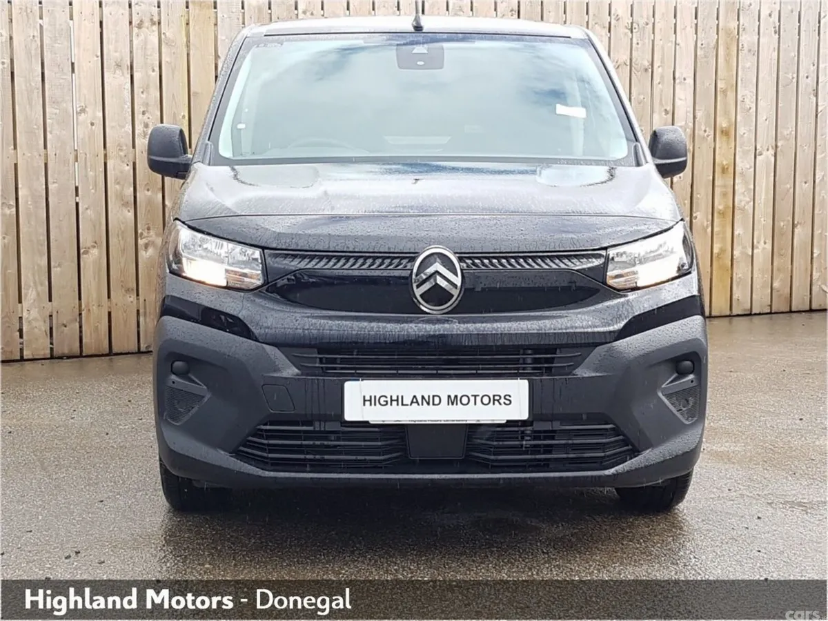 Citroen Berlingo MPV, Diesel, 2026, Black