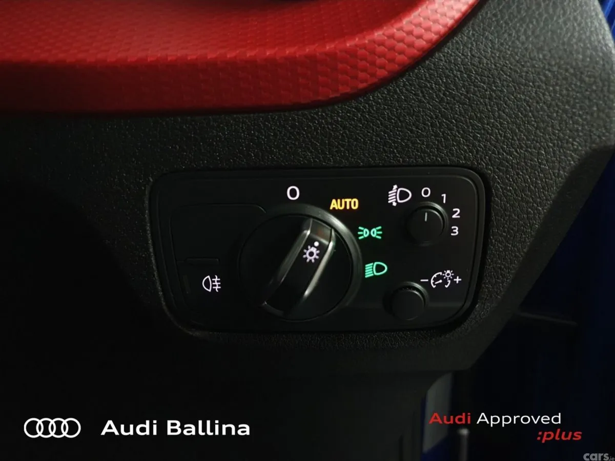 Audi Q2 SUV, Diesel, 2020, Blue