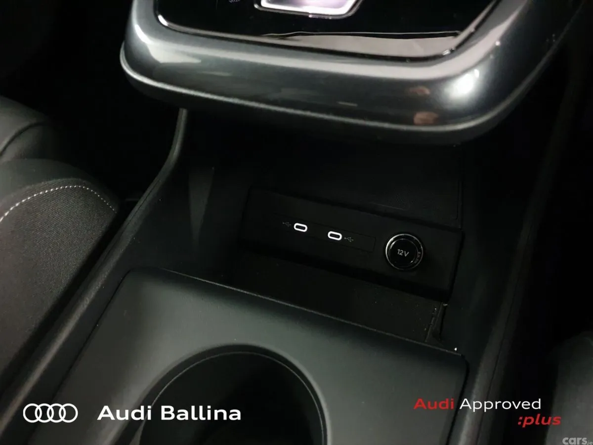 Audi Q4 e-tron SUV, Electric, 2024, Blue