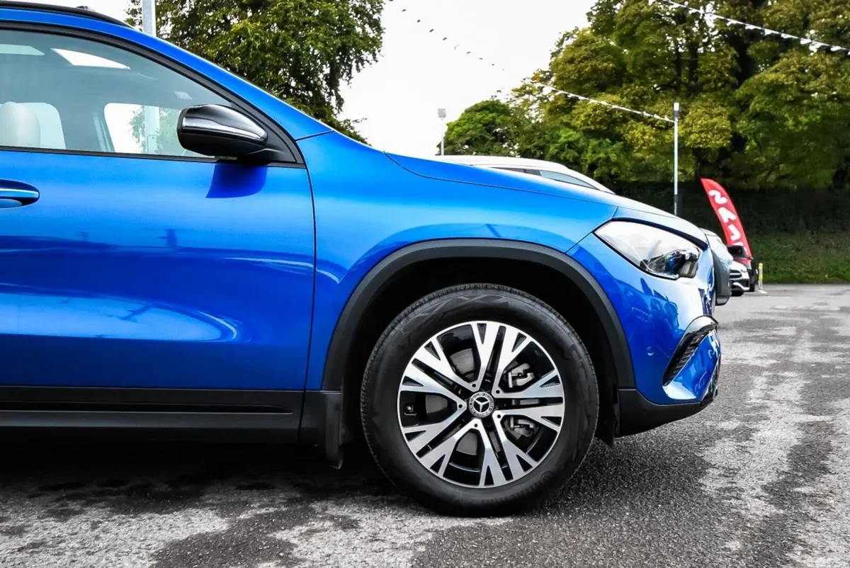 Mercedes-Benz GLA SUV, Petrol Plug-in Hybrid, 2025, Blue