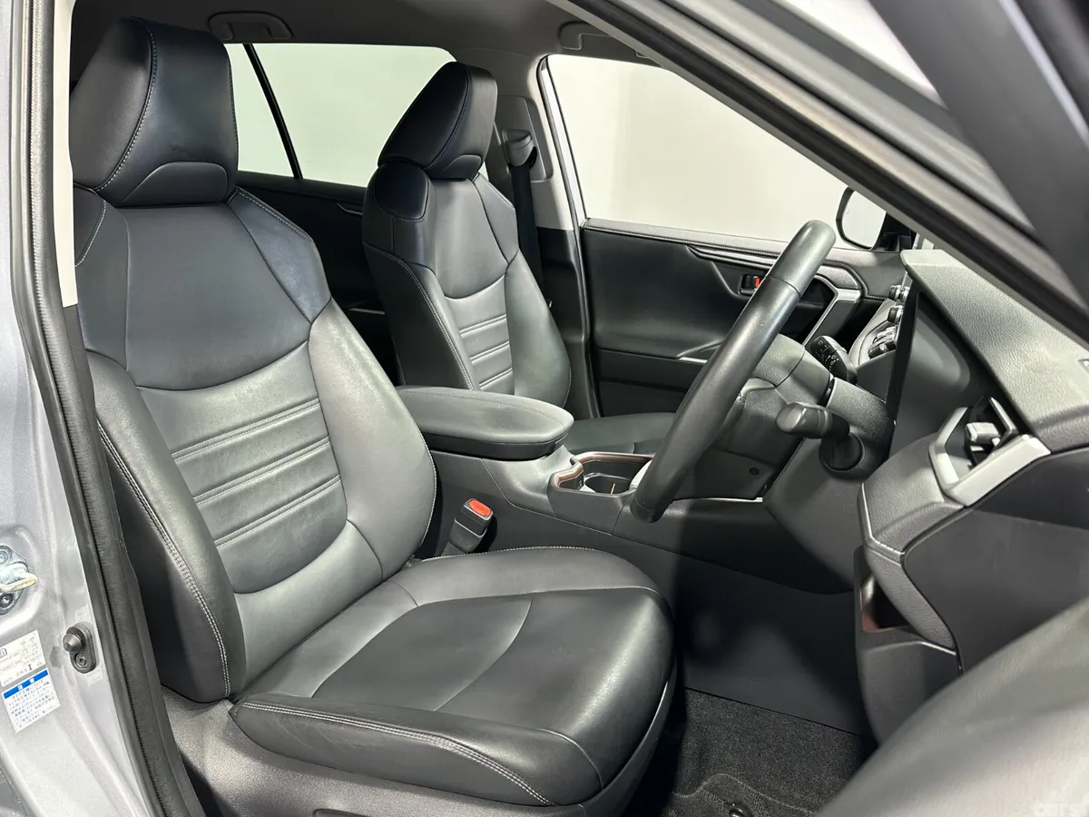 Toyota RAV4 SUV, Petrol Hybrid, 2021, Silver