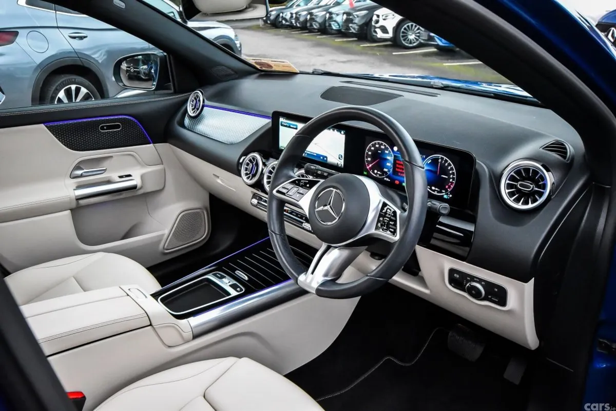 Mercedes-Benz GLA SUV, Petrol Plug-in Hybrid, 2025, Blue