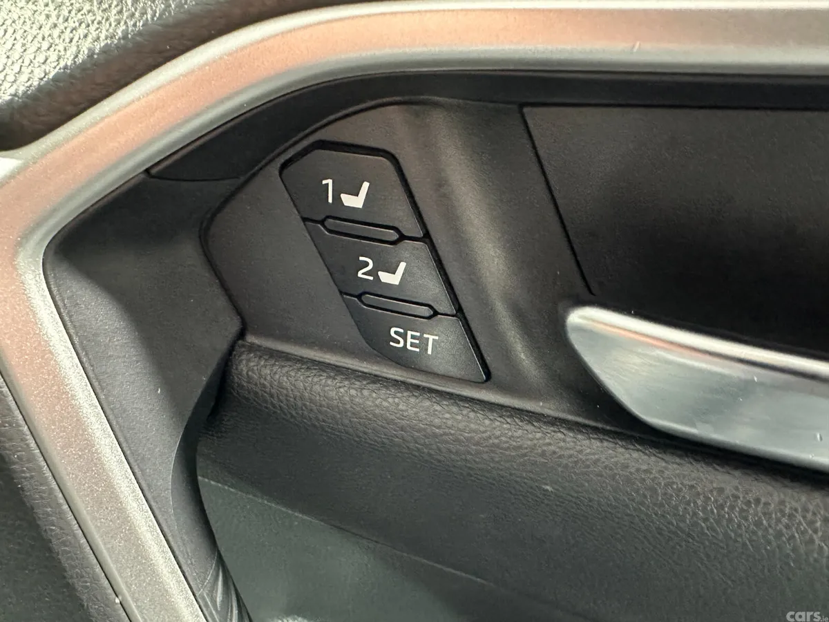 Toyota RAV4 SUV, Petrol Hybrid, 2021, Silver